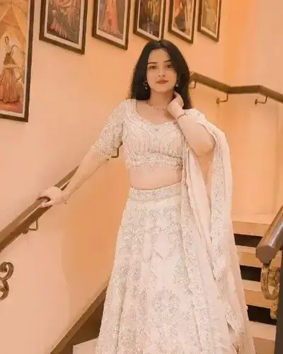 Escort Baran